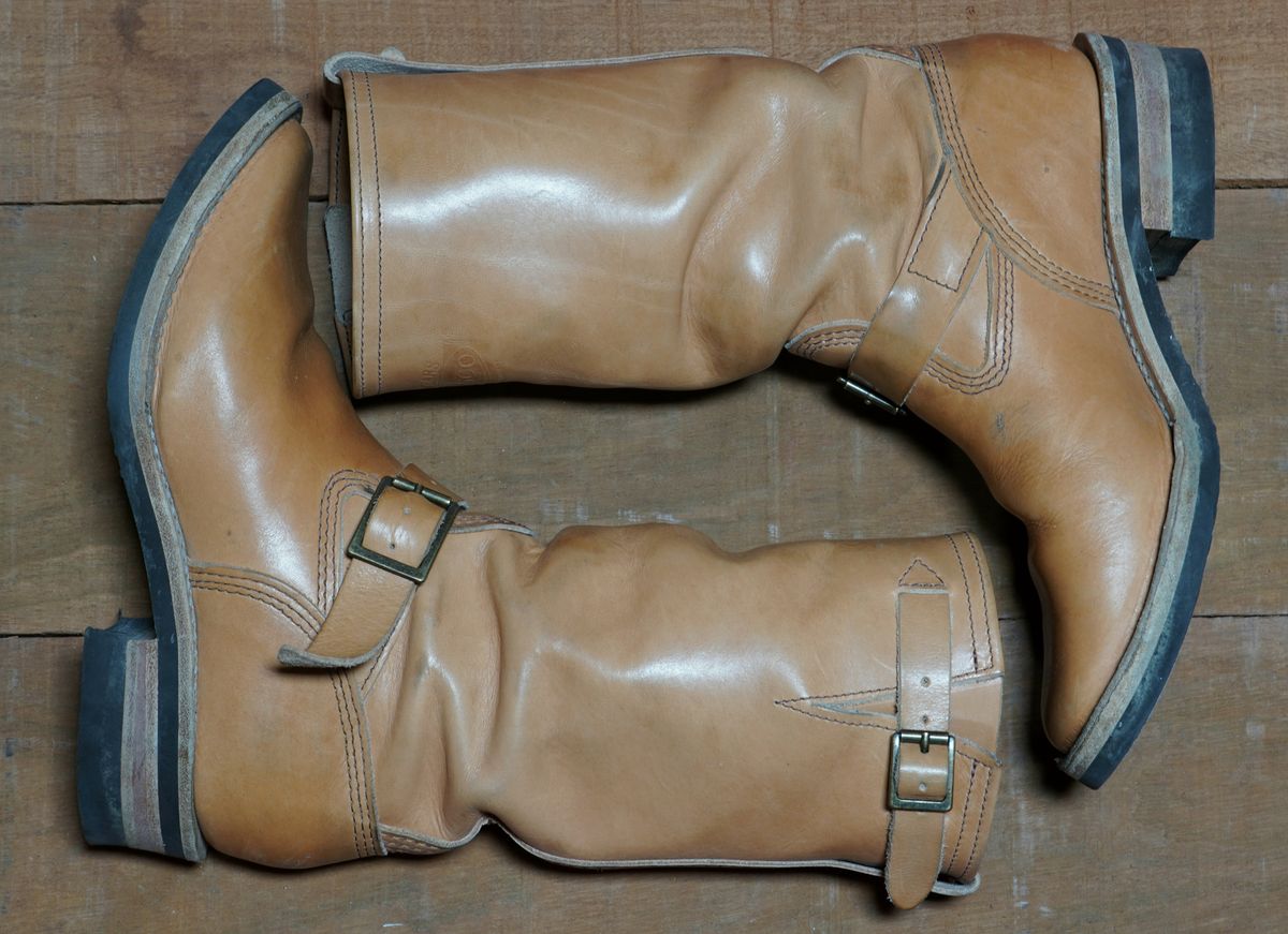 Photo by Boots on December 3, 2024 of the Wesco x S&S Van Cleef III in Horween Natural Essex.