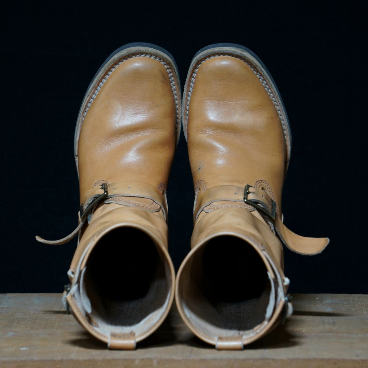 Photo by Boots on December 3, 2024 of the Wesco x S&S Van Cleef III in Horween Natural Essex.