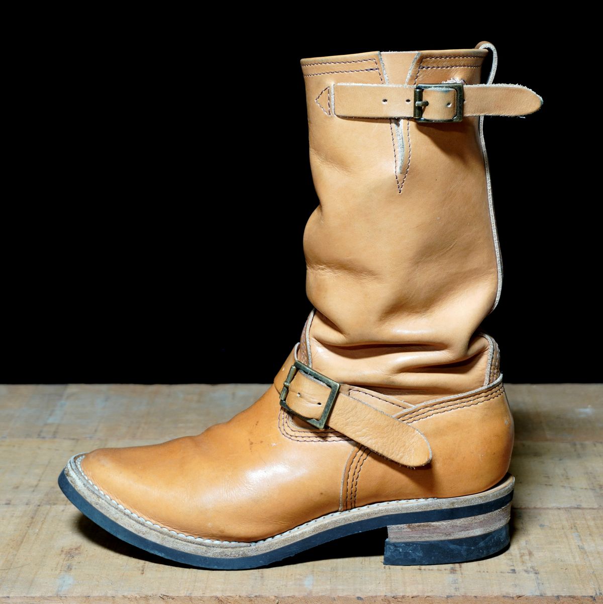 Photo by Boots on February 6, 2025 of the Wesco x S&S Van Cleef III in Horween Natural Essex.