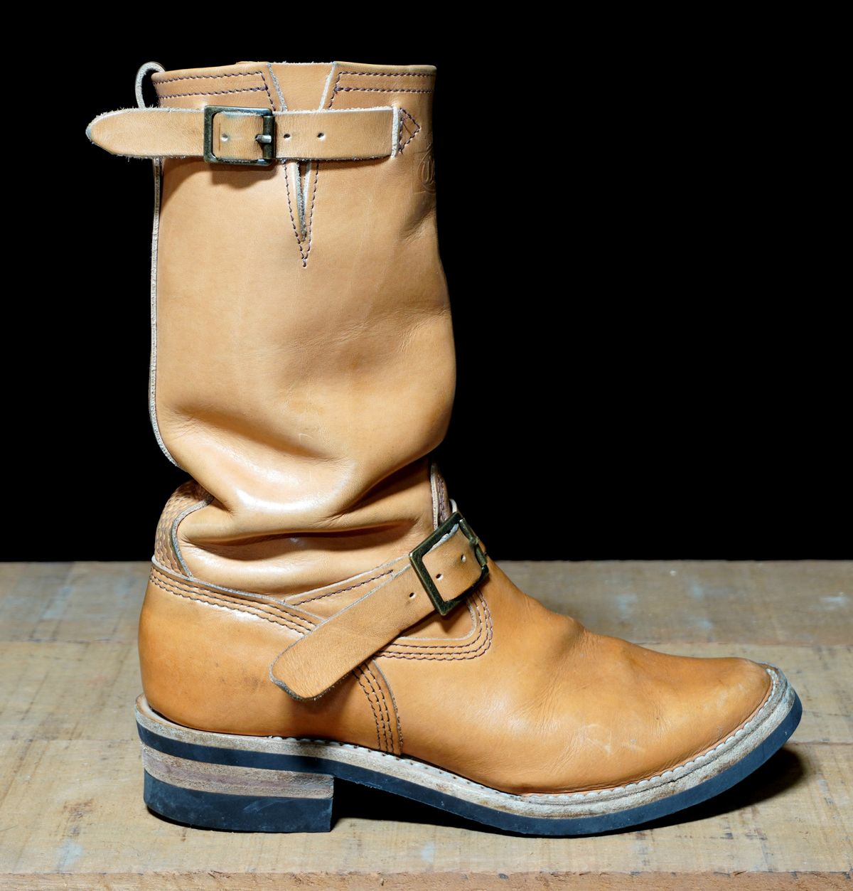Photo by Boots on February 6, 2025 of the Wesco x S&S Van Cleef III in Horween Natural Essex.