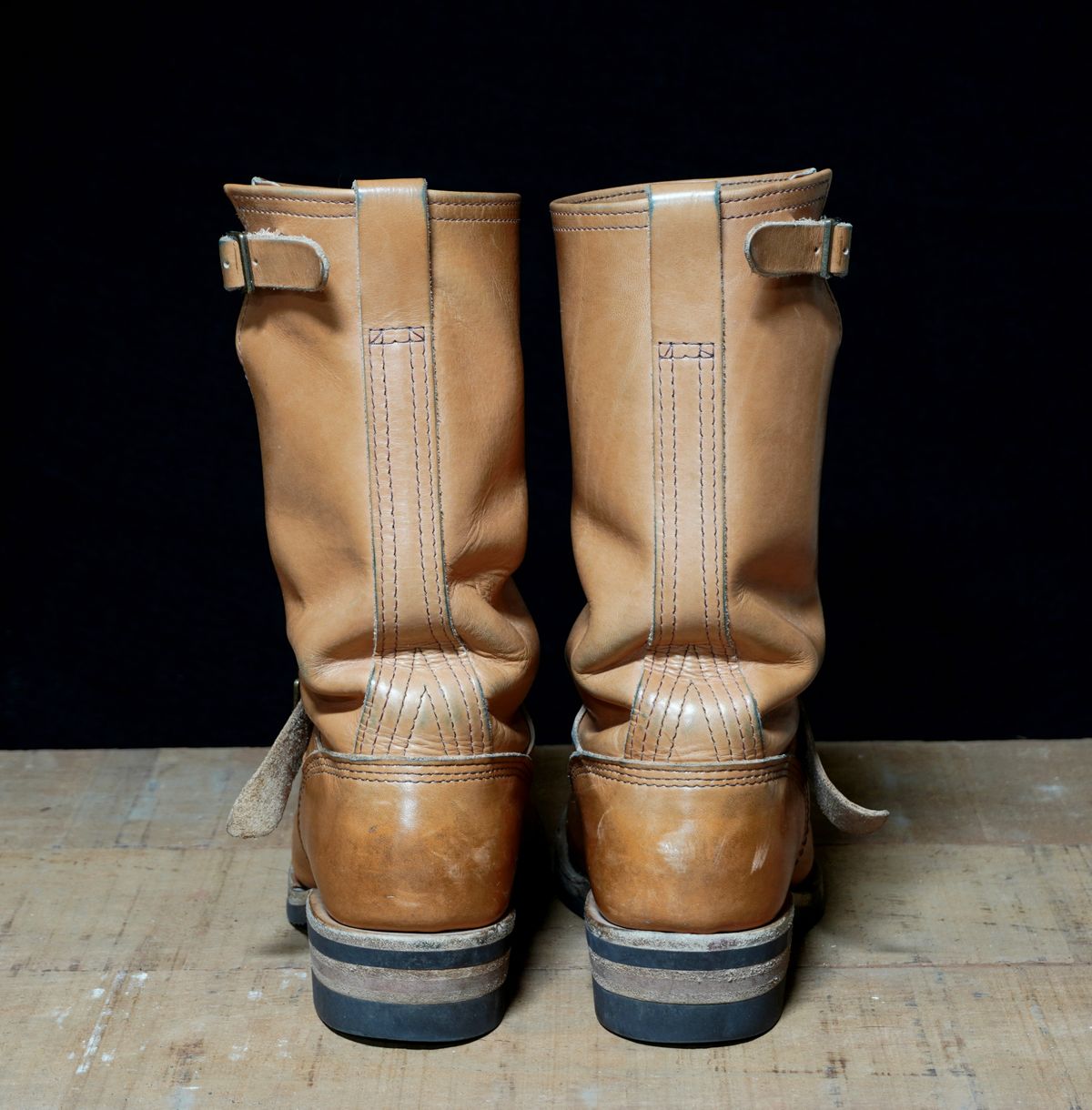 Photo by Boots on April 6, 2025 of the Wesco x S&S Van Cleef III in Horween Natural Essex.
