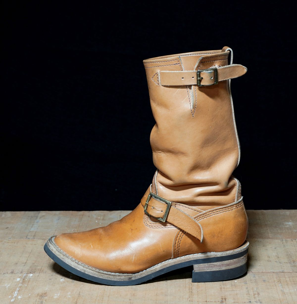Photo by Boots on April 6, 2025 of the Wesco x S&S Van Cleef III in Horween Natural Essex.
