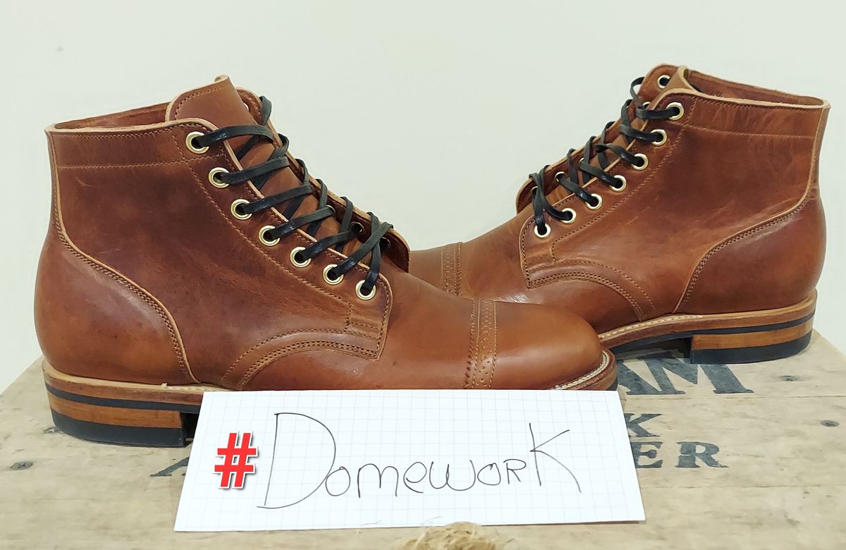 Photo by Boots on October 2, 2022 of the Viberg Service Boot in Horween Burned Oak Dublin.