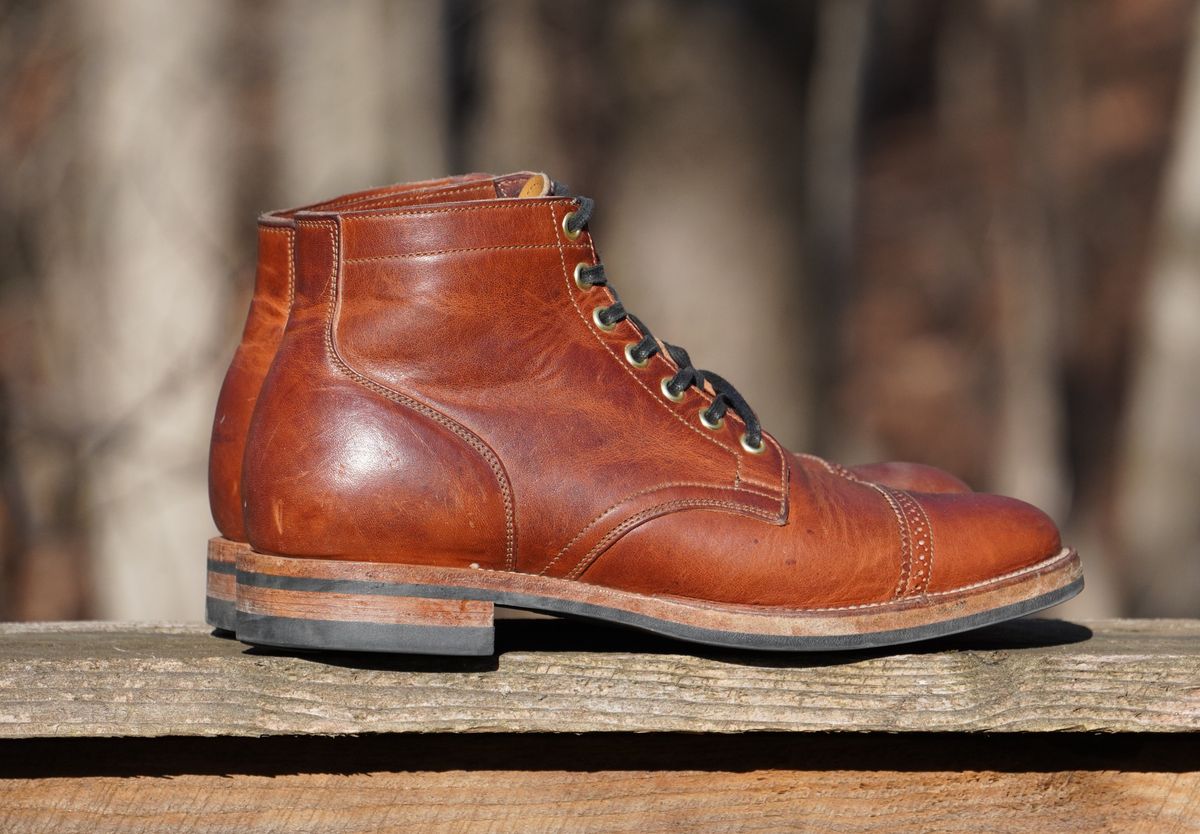 Photo by Boots on December 2, 2022 of the Viberg Service Boot in Horween Burned Oak Dublin.