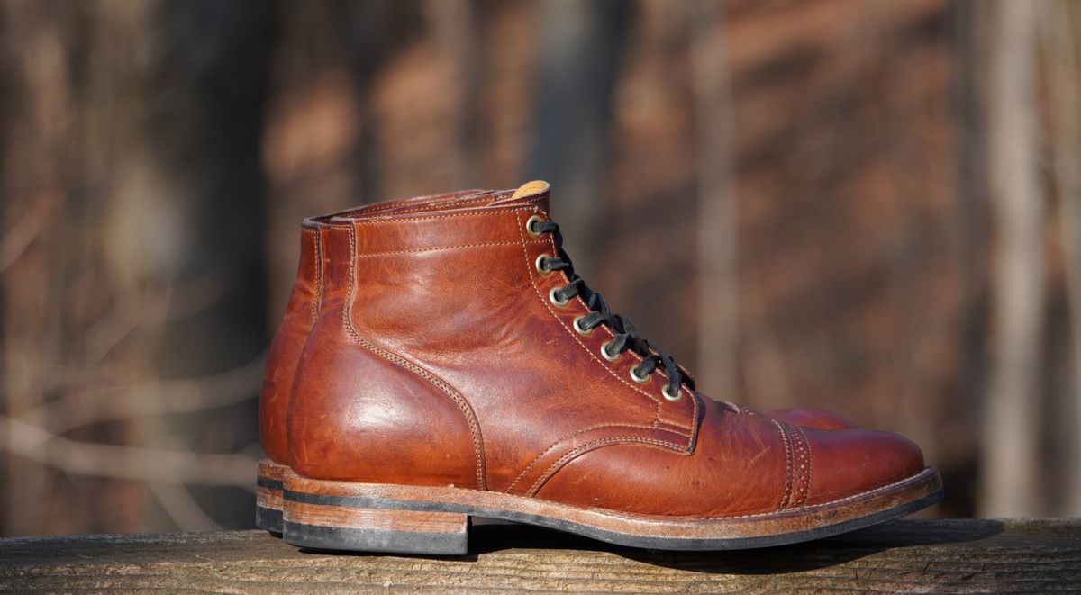 Photo by Boots on January 2, 2023 of the Viberg Service Boot in Horween Burned Oak Dublin.