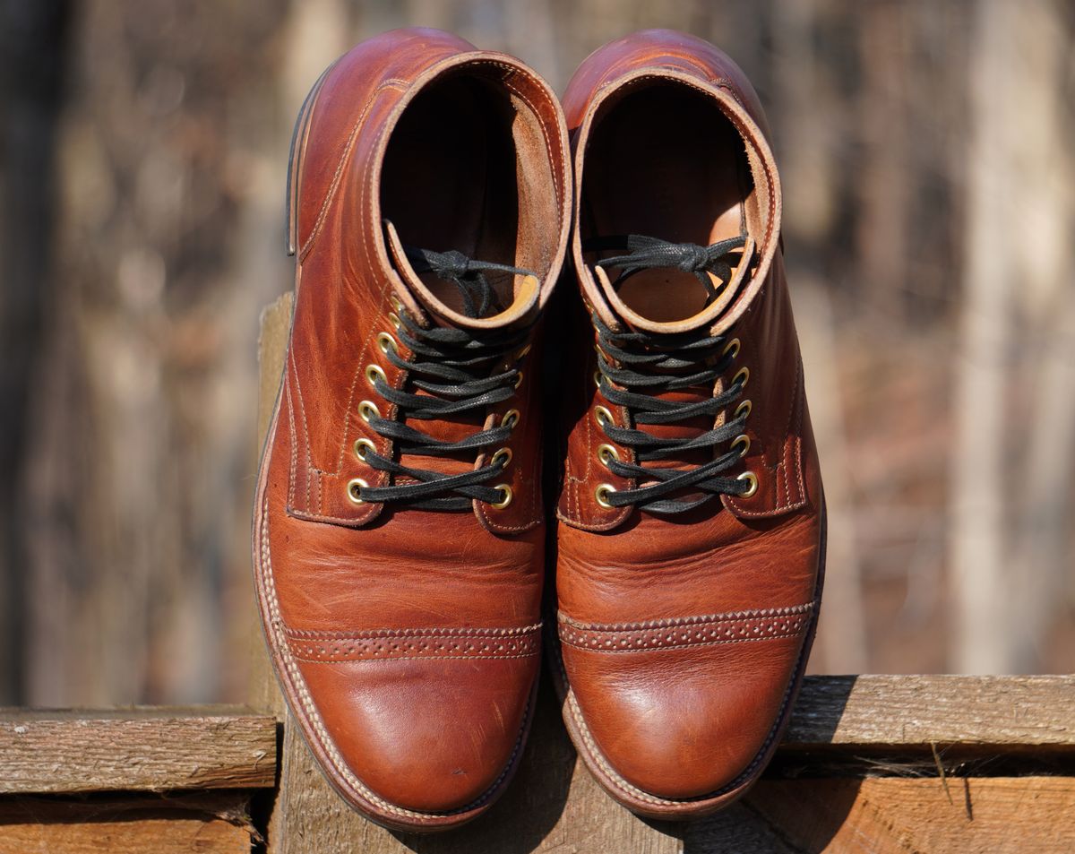 Photo by Boots on January 2, 2023 of the Viberg Service Boot in Horween Burned Oak Dublin.