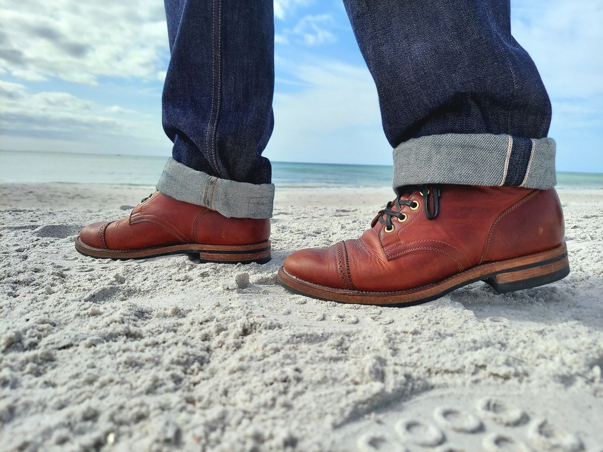 Photo by Boots on January 25, 2023 of the Viberg Service Boot in Horween Burned Oak Dublin.