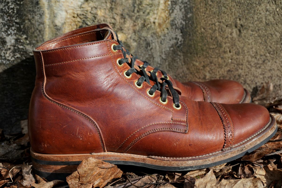 Photo by Boots on February 5, 2023 of the Viberg Service Boot in Horween Burned Oak Dublin.