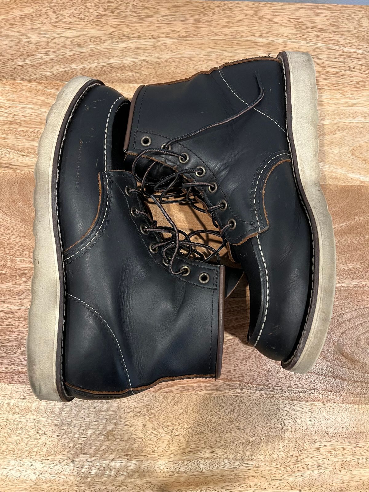 Photo by Blackbootpatina on March 2, 2023 of the Red Wing 6-Inch Classic Moc in S.B. Foot Black Prairie.