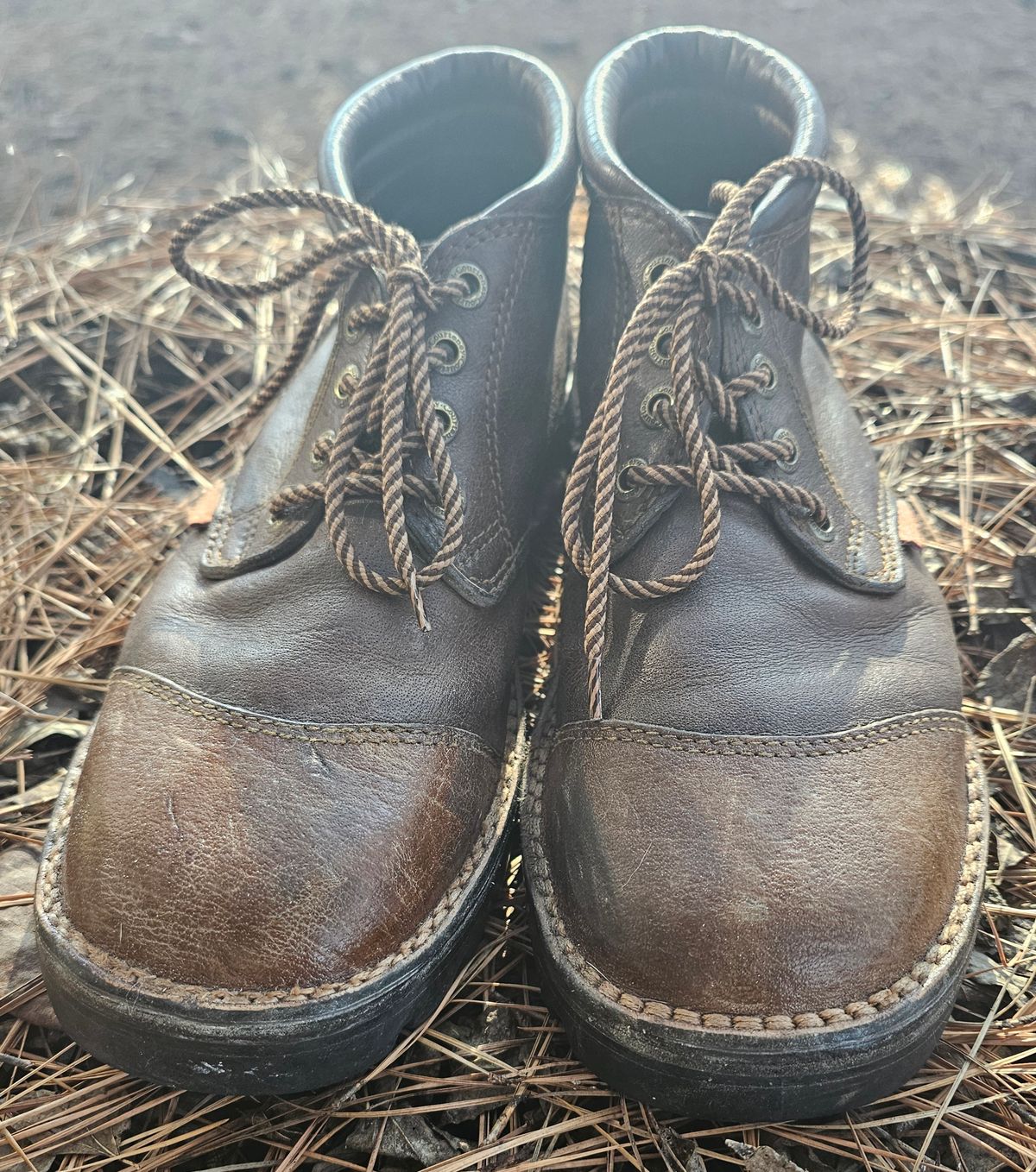 Photo by AlabamaBlacksmith on January 4, 2024 of the Westley Richards Courtney Boots Trackers in Courtney African Cape.