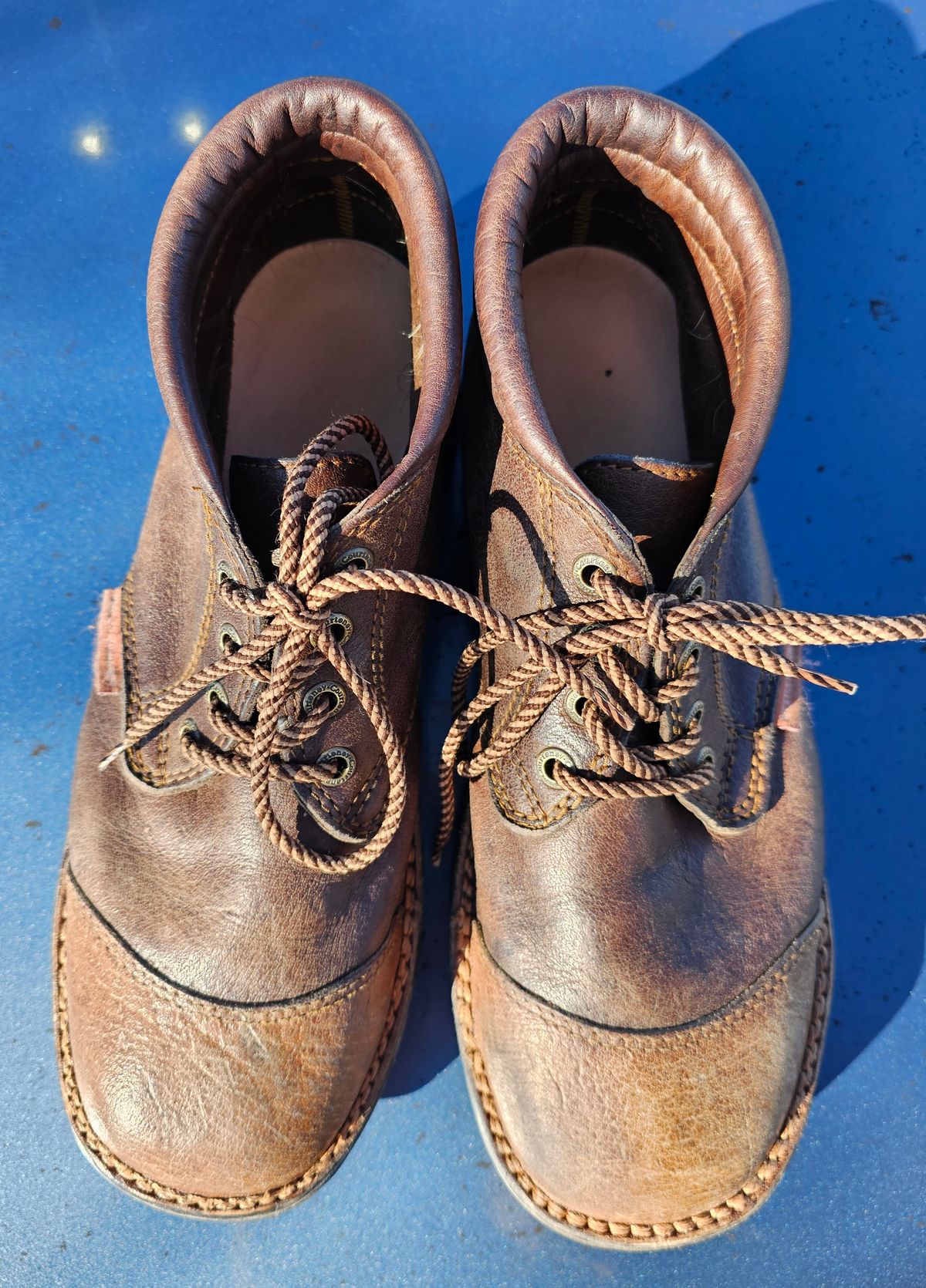 Photo by AlabamaBlacksmith on February 5, 2024 of the Westley Richards Courtney Boots Trackers in Courtney African Cape.