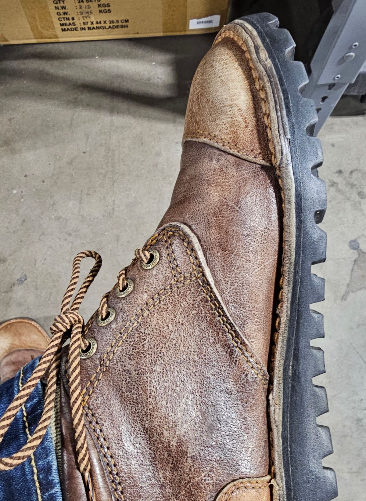 Photo by AlabamaBlacksmith on February 20, 2024 of the Westley Richards Courtney Boots Trackers in Courtney African Cape.