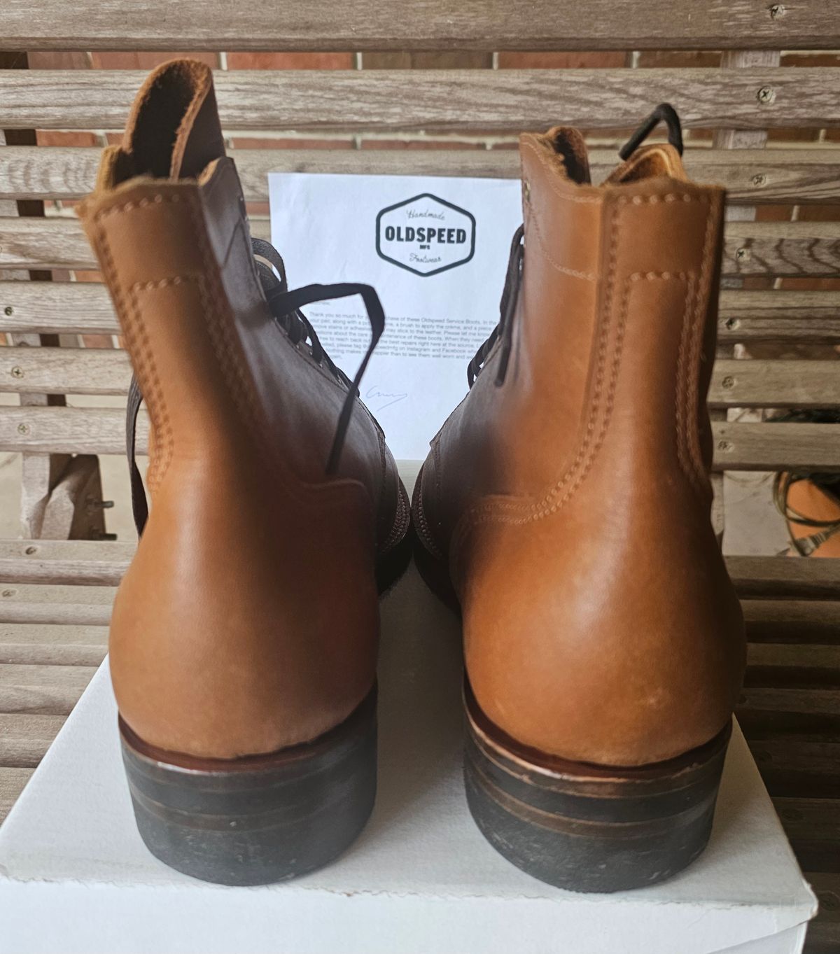 Photo by AlabamaBlacksmith on October 3, 2024 of the Oldspeed Service Boot 6” in S.B. Foot Timberjack Cedar.