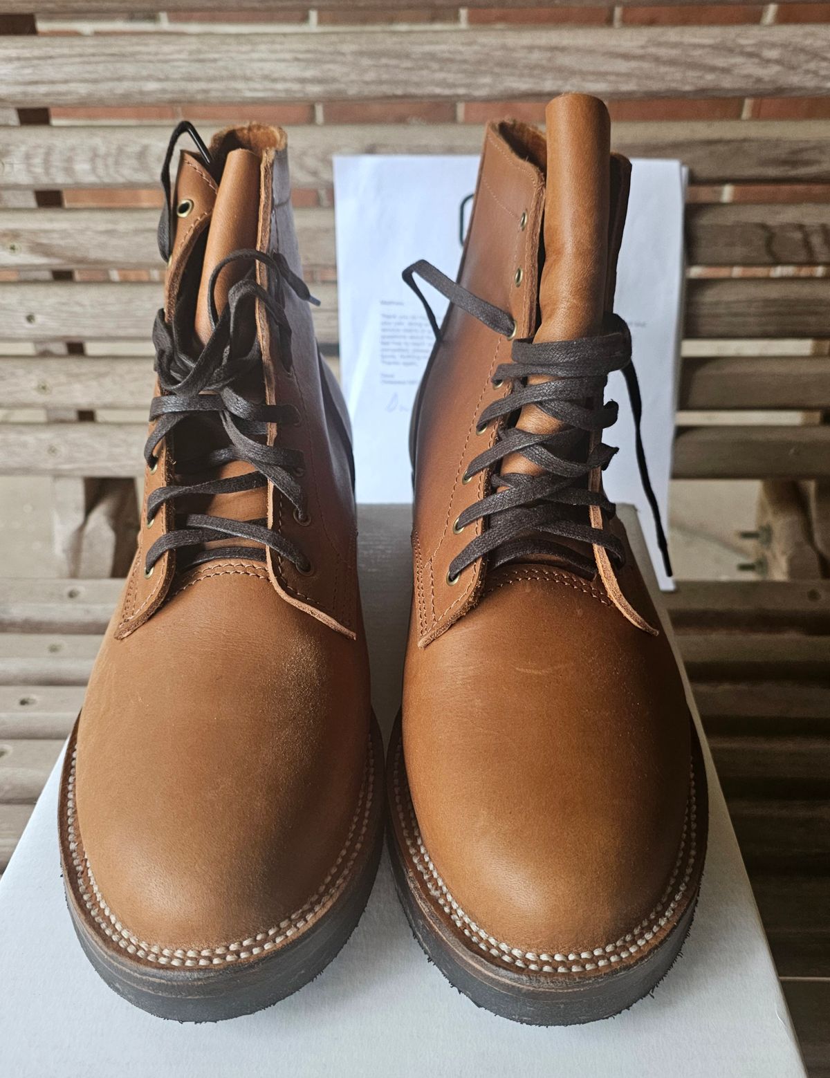 Photo by AlabamaBlacksmith on October 3, 2024 of the Oldspeed Service Boot 6” in S.B. Foot Timberjack Cedar.