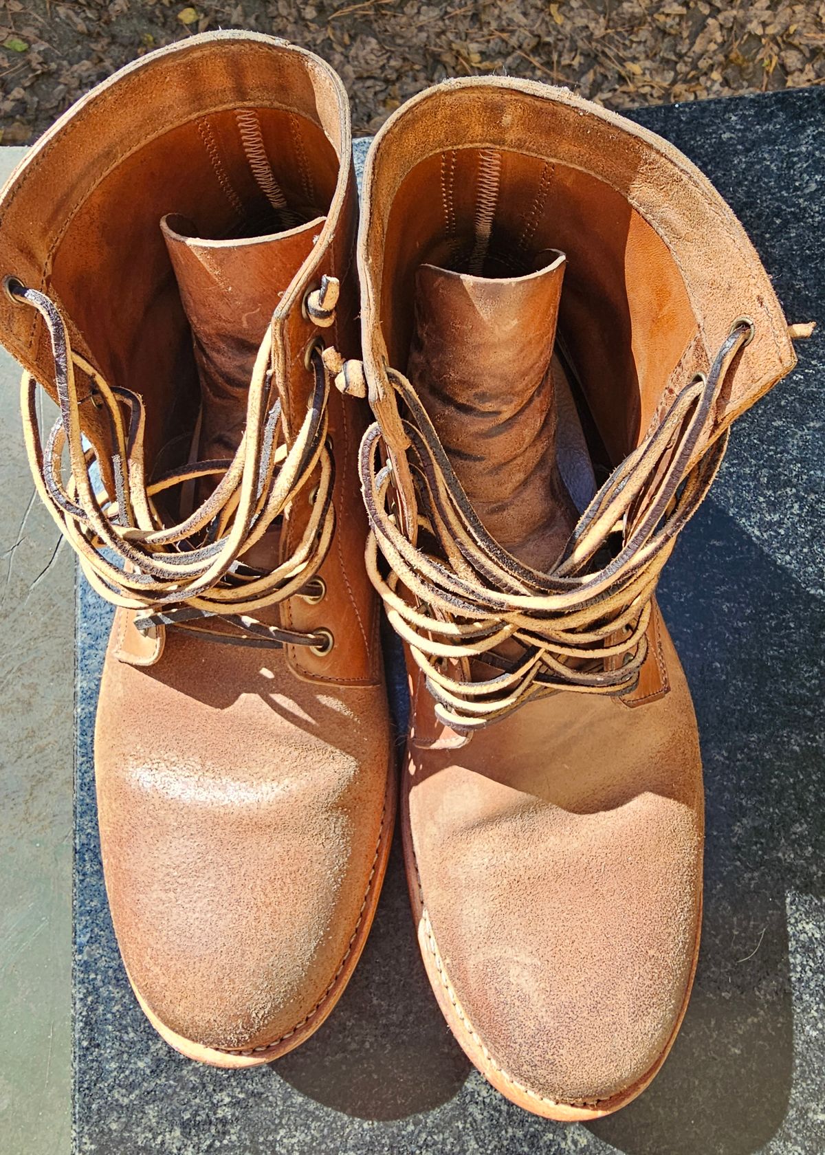 Photo by AlabamaBlacksmith on October 4, 2025 of the Oak Street Bootmakers Field Boot in MARYAM CULLATO CUVALO NATURAL REVERSE HORSE RUMP.