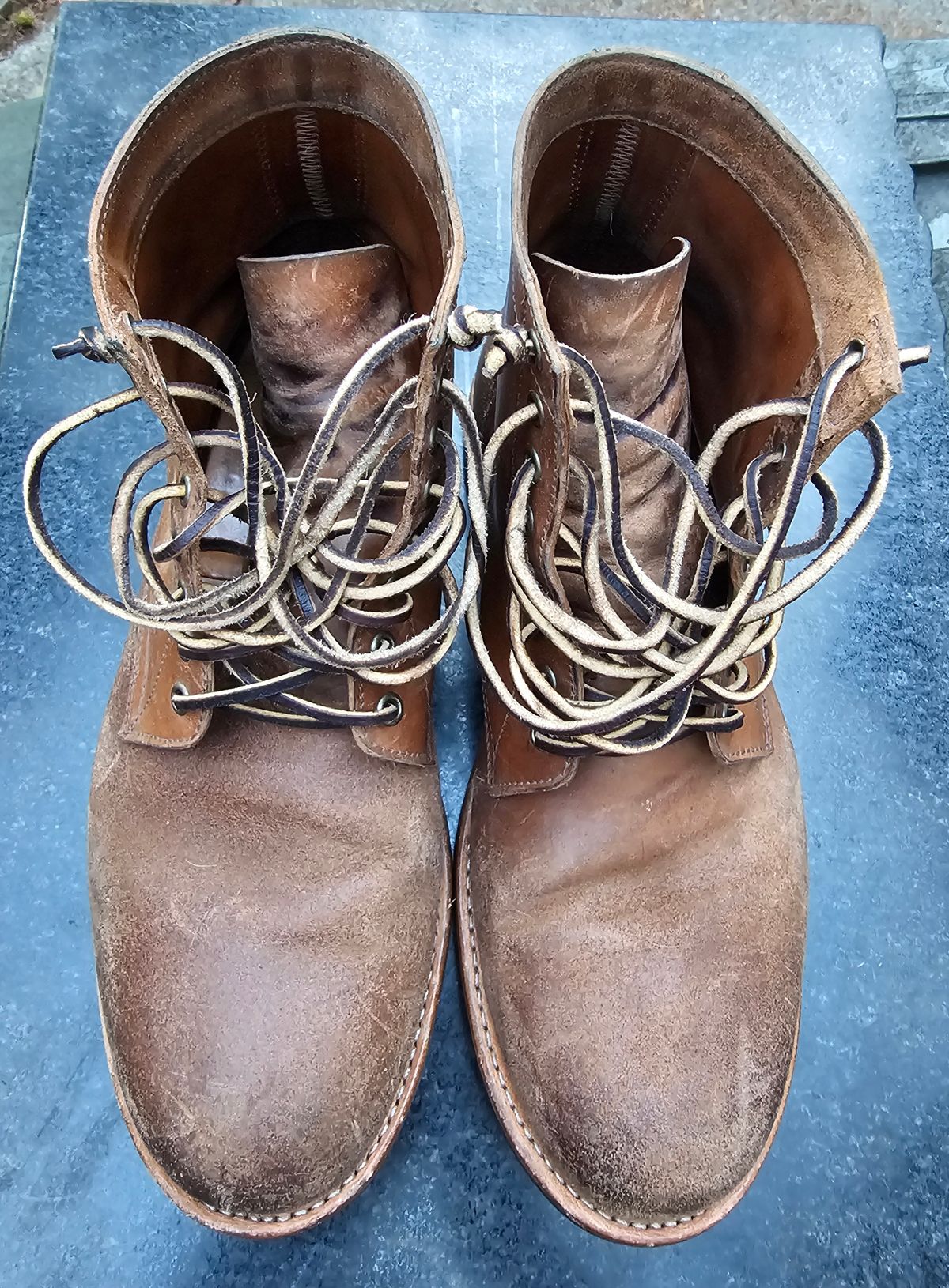 Photo by AlabamaBlacksmith on November 5, 2025 of the Oak Street Bootmakers Field Boot in MARYAM CULLATO CUVALO NATURAL REVERSE HORSE RUMP.