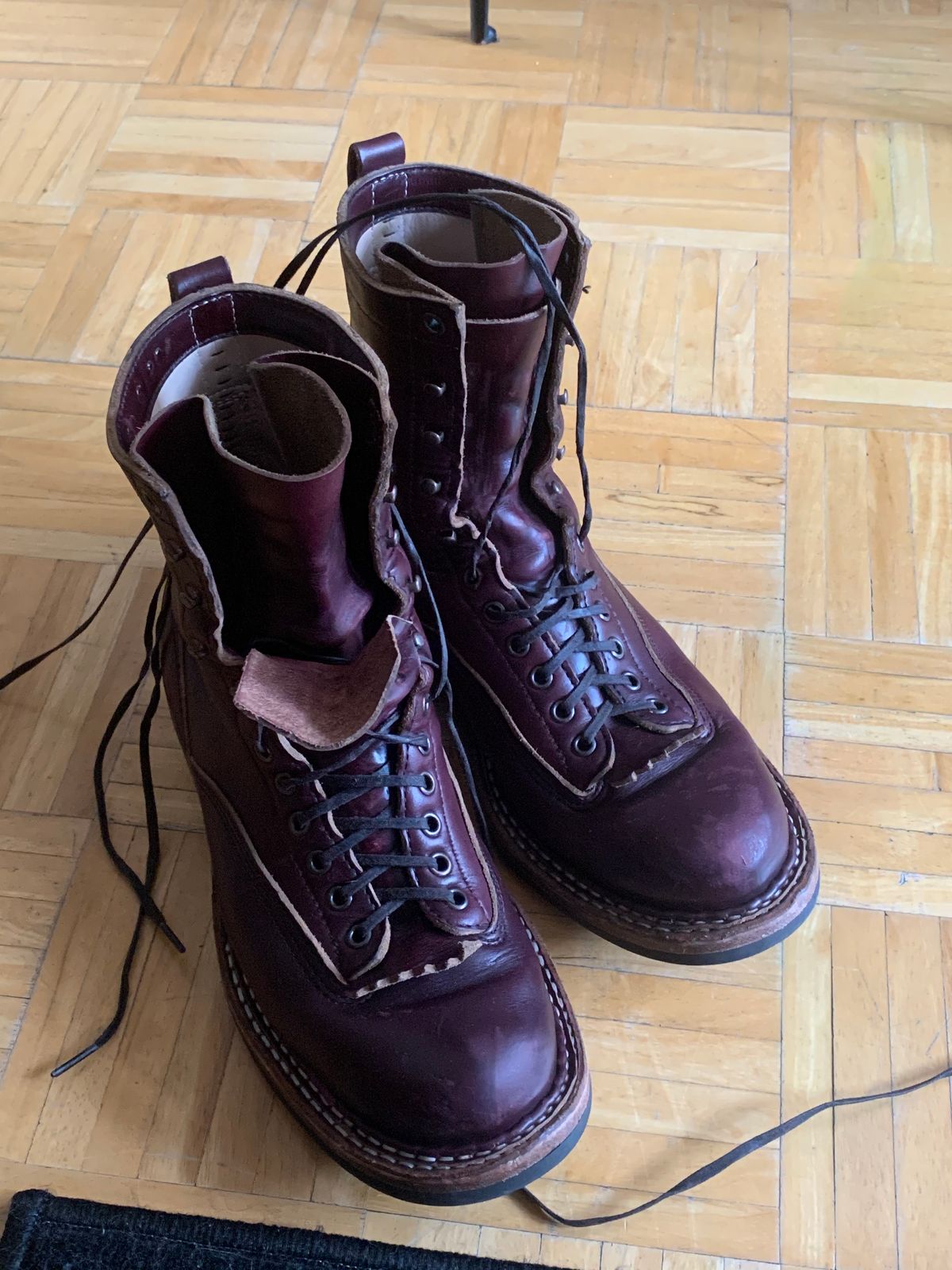 Photo by brooklyn_bb on July 15, 2020 of the White's Bounty Hunter in Horween Color 8 Chromexcel.