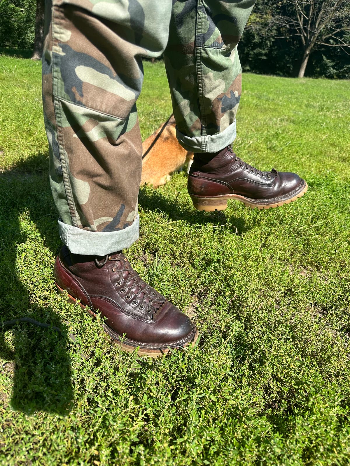 Photo by brooklyn_bb on September 20, 2023 of the White's Bounty Hunter in Horween Color 8 Chromexcel.