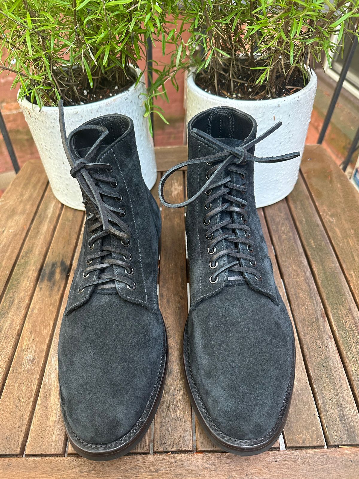 Photo by brooklyn_bb on November 2, 2022 of the Santalum Service Boot in C.F. Stead Black Kudu Reverse.