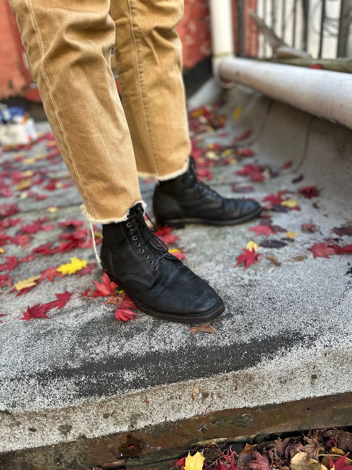 Photo by brooklyn_bb on December 1, 2022 of the Santalum Service Boot in C.F. Stead Black Kudu Reverse.