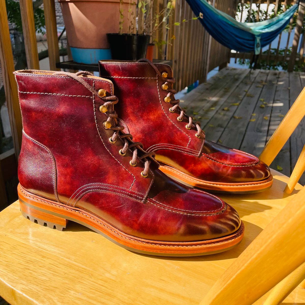 Photo by ohheyboots on October 1, 2023 of the Blkbrd Shoemaker Custom Fred Boot in Zonta Museum Calf.