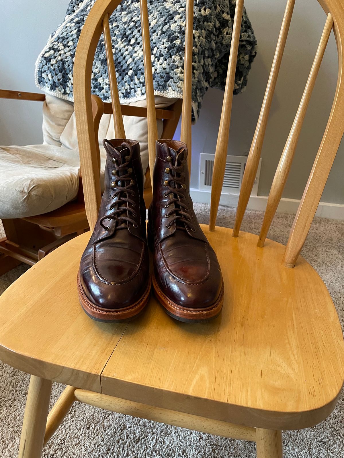 Photo by ohheyboots on December 5, 2023 of the Blkbrd Shoemaker Custom Fred Boot in Zonta Museum Calf.