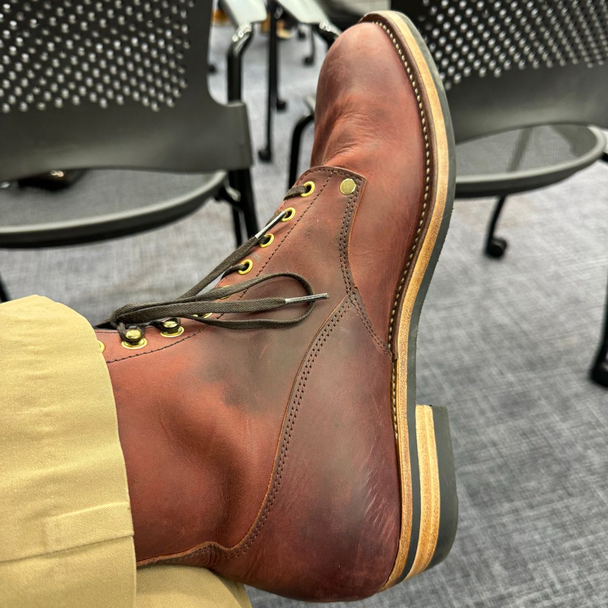 Photo by endlessmike on October 10, 2023 of the NF Bootmaker Fritz Boot in Tempesti Baku & Horween Tumbled Black Chromexcel.