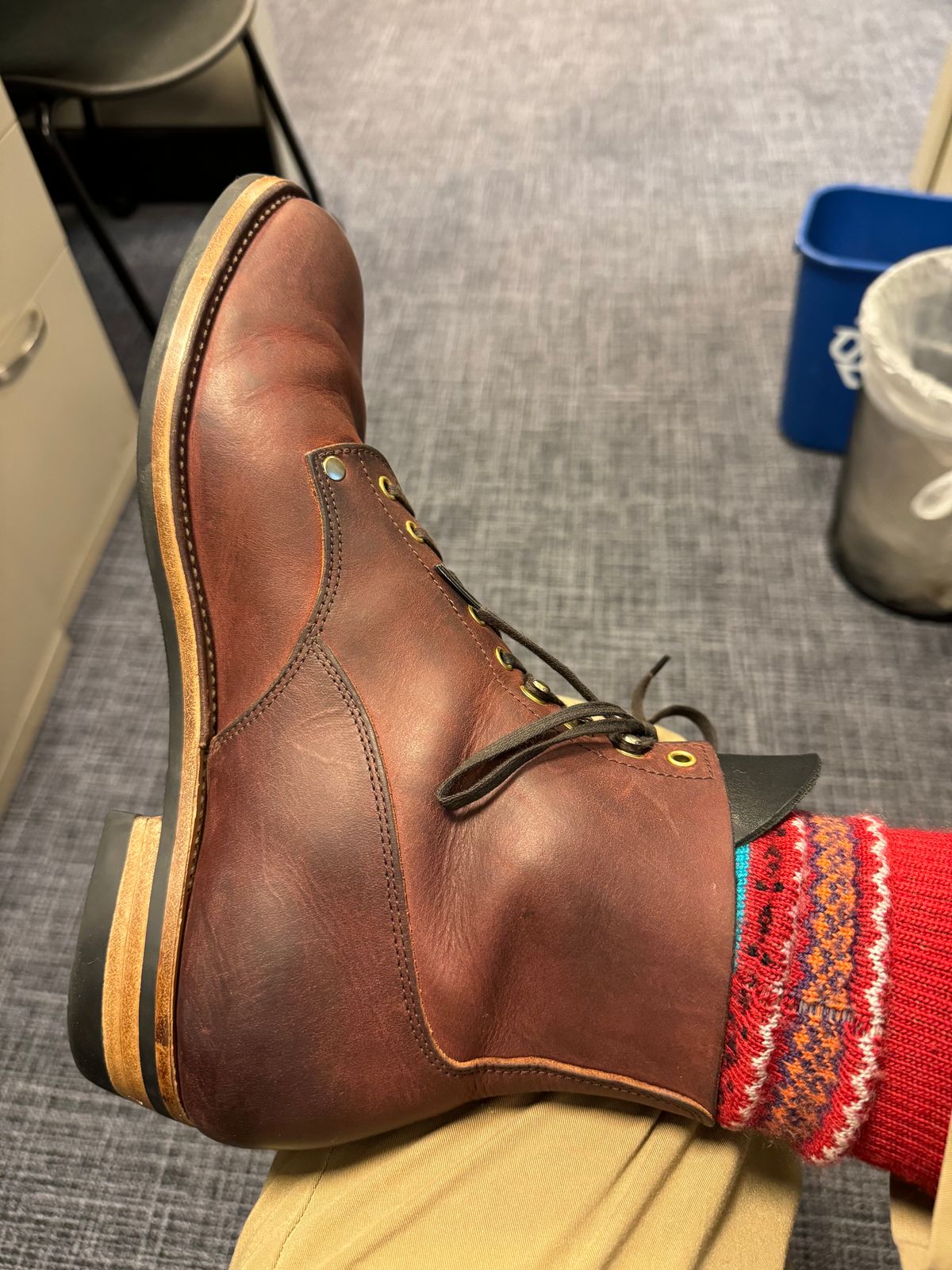 Photo by endlessmike on November 7, 2023 of the NF Bootmaker Fritz Boot in Tempesti Baku & Horween Tumbled Black Chromexcel.