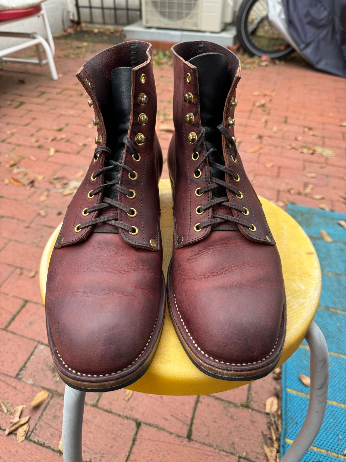 Photo by endlessmike on December 1, 2023 of the NF Bootmaker Fritz Boot in Tempesti Baku & Horween Tumbled Black Chromexcel.