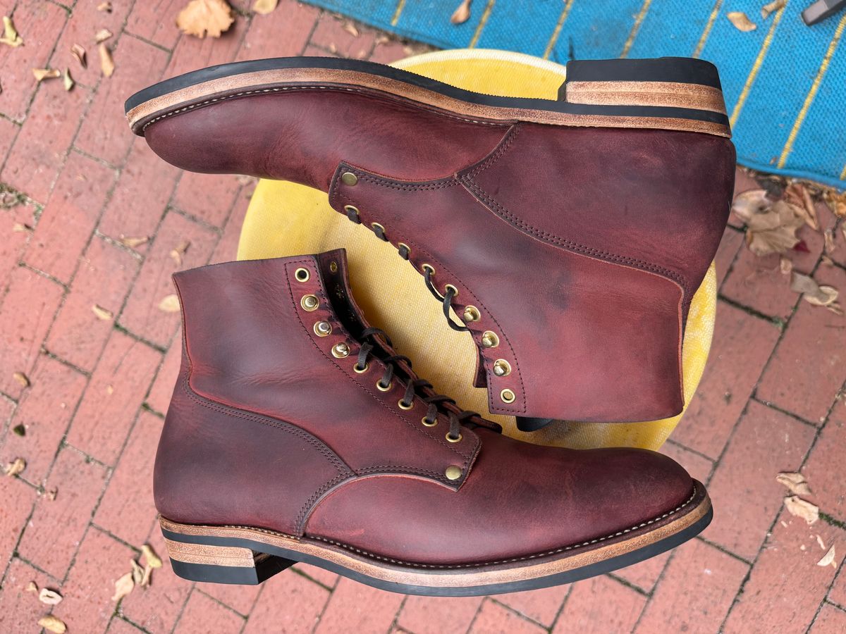 Photo by endlessmike on December 1, 2023 of the NF Bootmaker Fritz Boot in Tempesti Baku & Horween Tumbled Black Chromexcel.