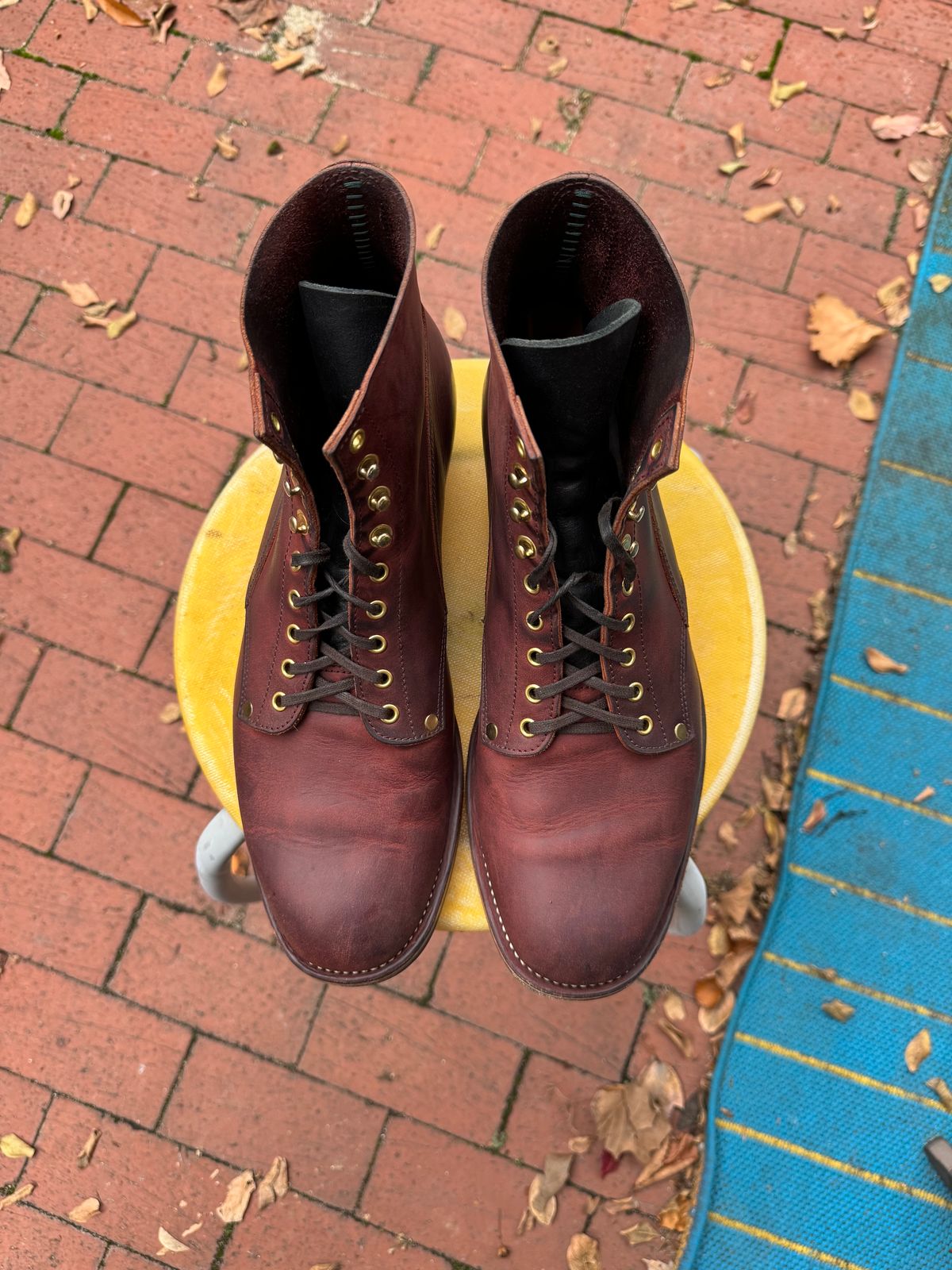 Photo by endlessmike on December 1, 2023 of the NF Bootmaker Fritz Boot in Tempesti Baku & Horween Tumbled Black Chromexcel.