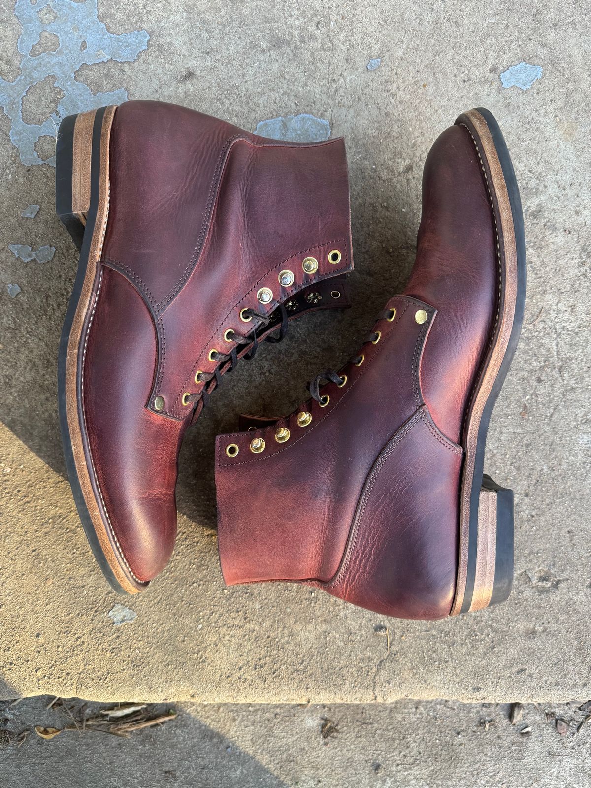 Photo by endlessmike on January 3, 2024 of the NF Bootmaker Fritz Boot in Tempesti Baku & Horween Tumbled Black Chromexcel.