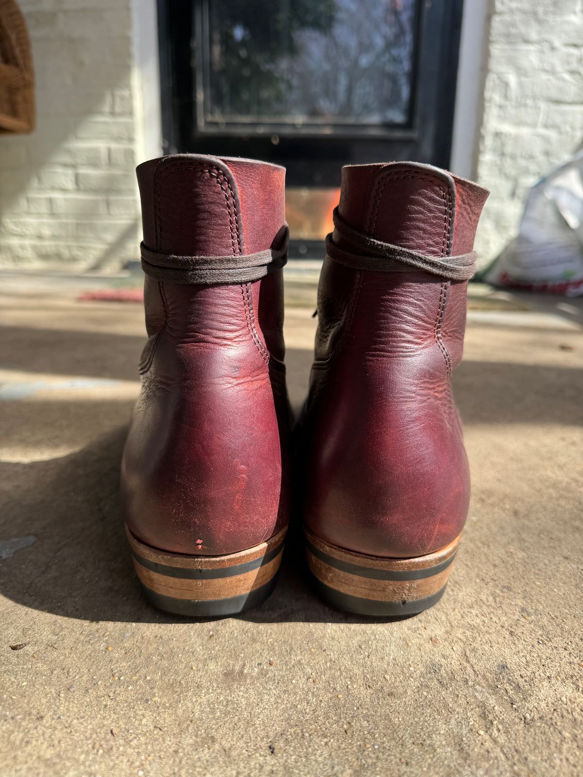 Photo by endlessmike on March 1, 2024 of the NF Bootmaker Fritz Boot in Tempesti Baku & Horween Tumbled Black Chromexcel.