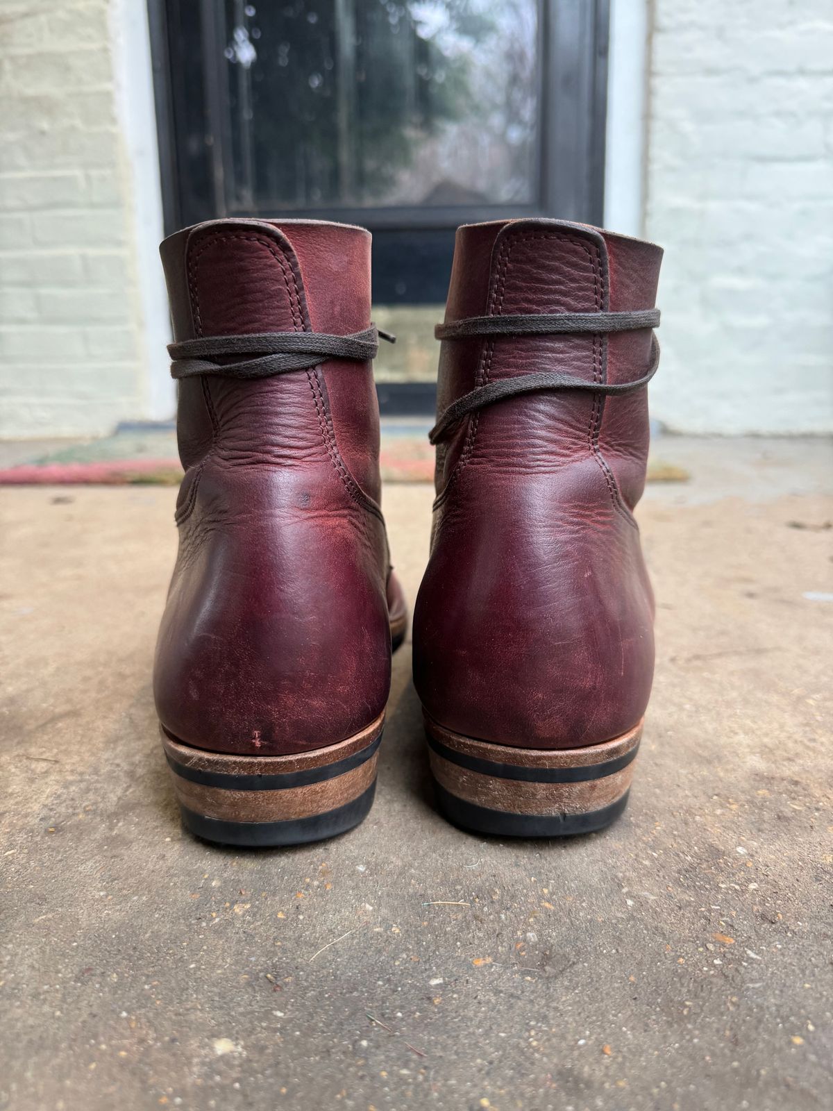 Photo by endlessmike on April 1, 2024 of the NF Bootmaker Fritz Boot in Tempesti Baku & Horween Tumbled Black Chromexcel.