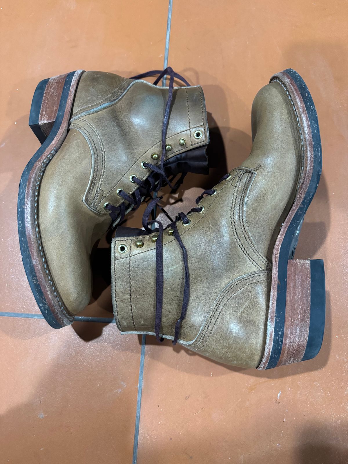 Photo by endlessmike on February 1, 2026 of the Nicks Lace Up Heritage in Horween Natural Cypress.