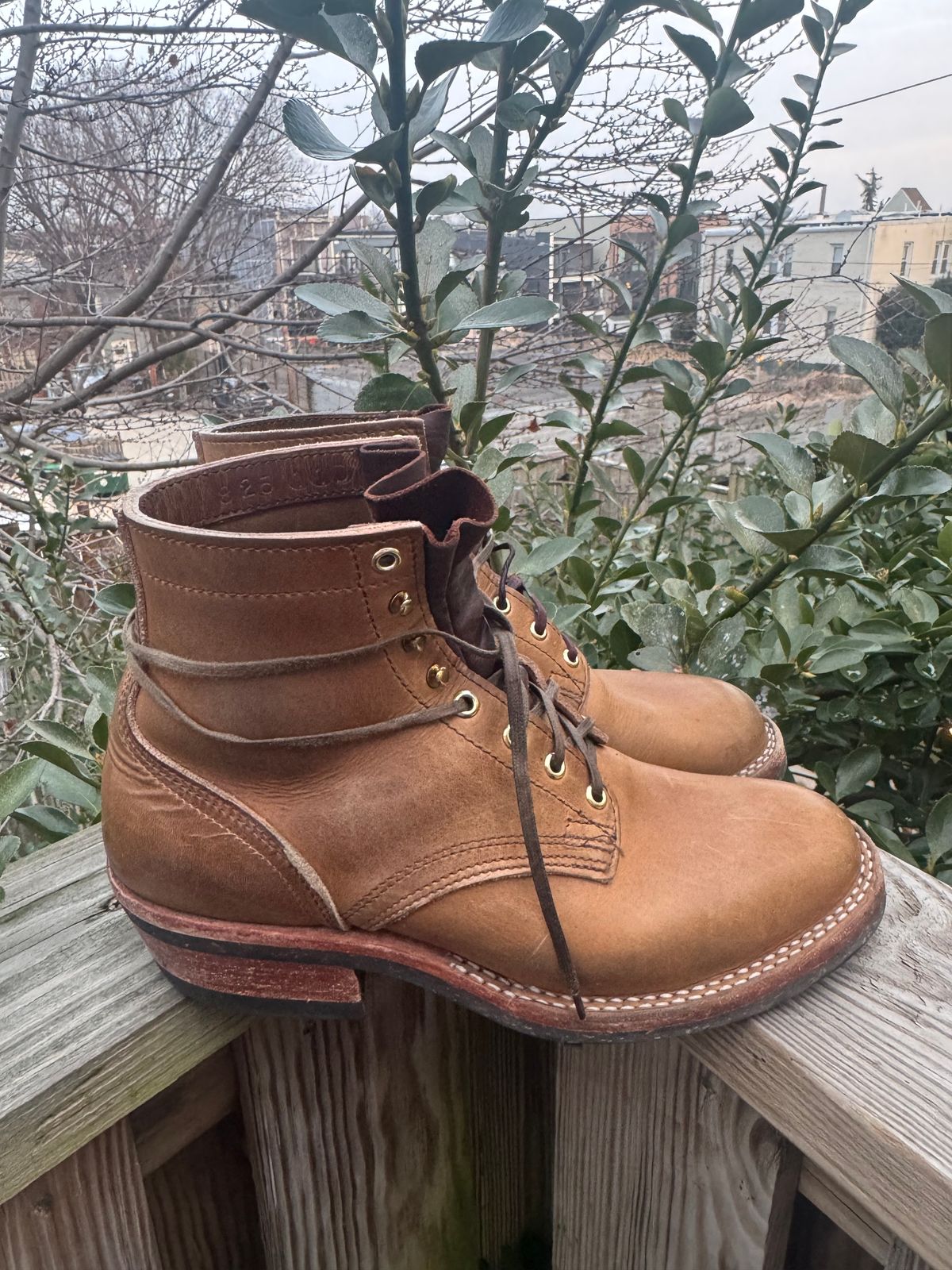 Photo by endlessmike on March 5, 2026 of the Nicks Lace Up Heritage in Horween Natural Cypress.