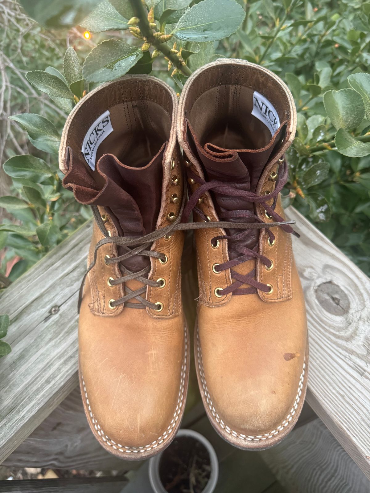 Photo by endlessmike on March 5, 2026 of the Nicks Lace Up Heritage in Horween Natural Cypress.