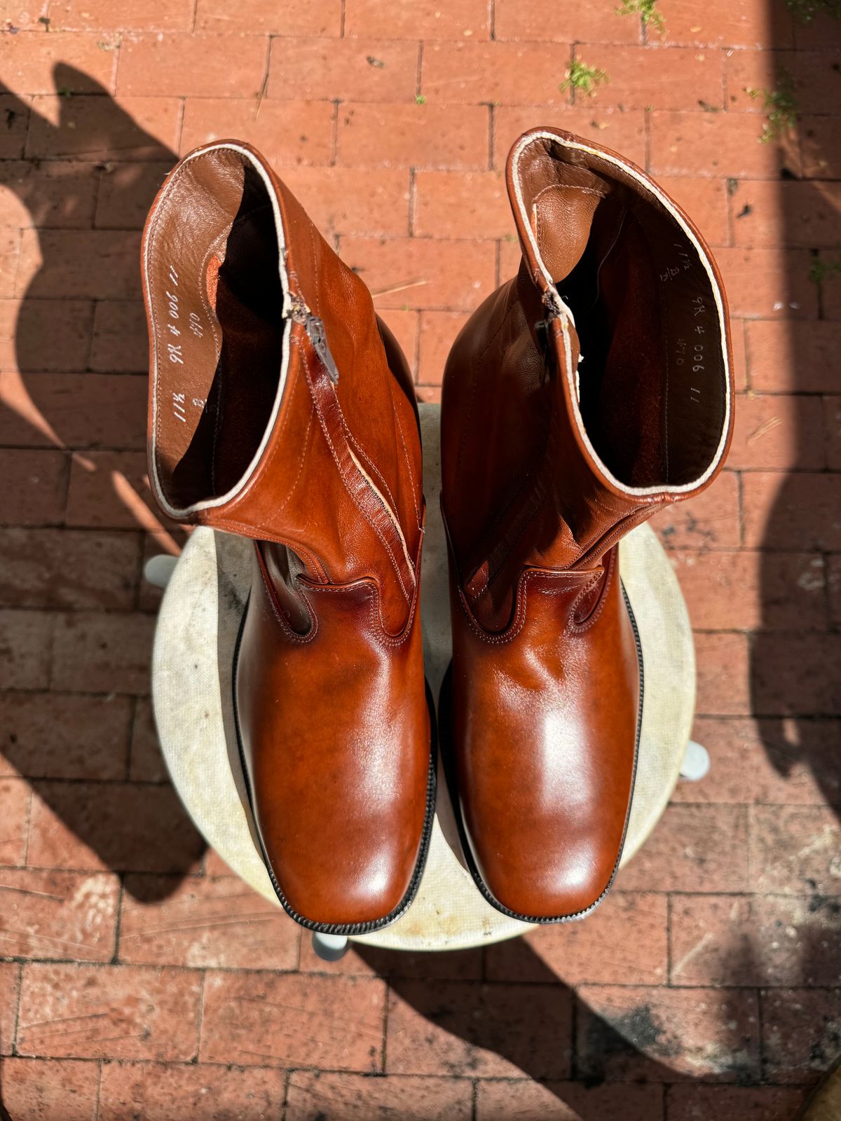 Photo by endlessmike on October 1, 2023 of the Alden 470 Plain Toe Boot in Brown Calfskin.