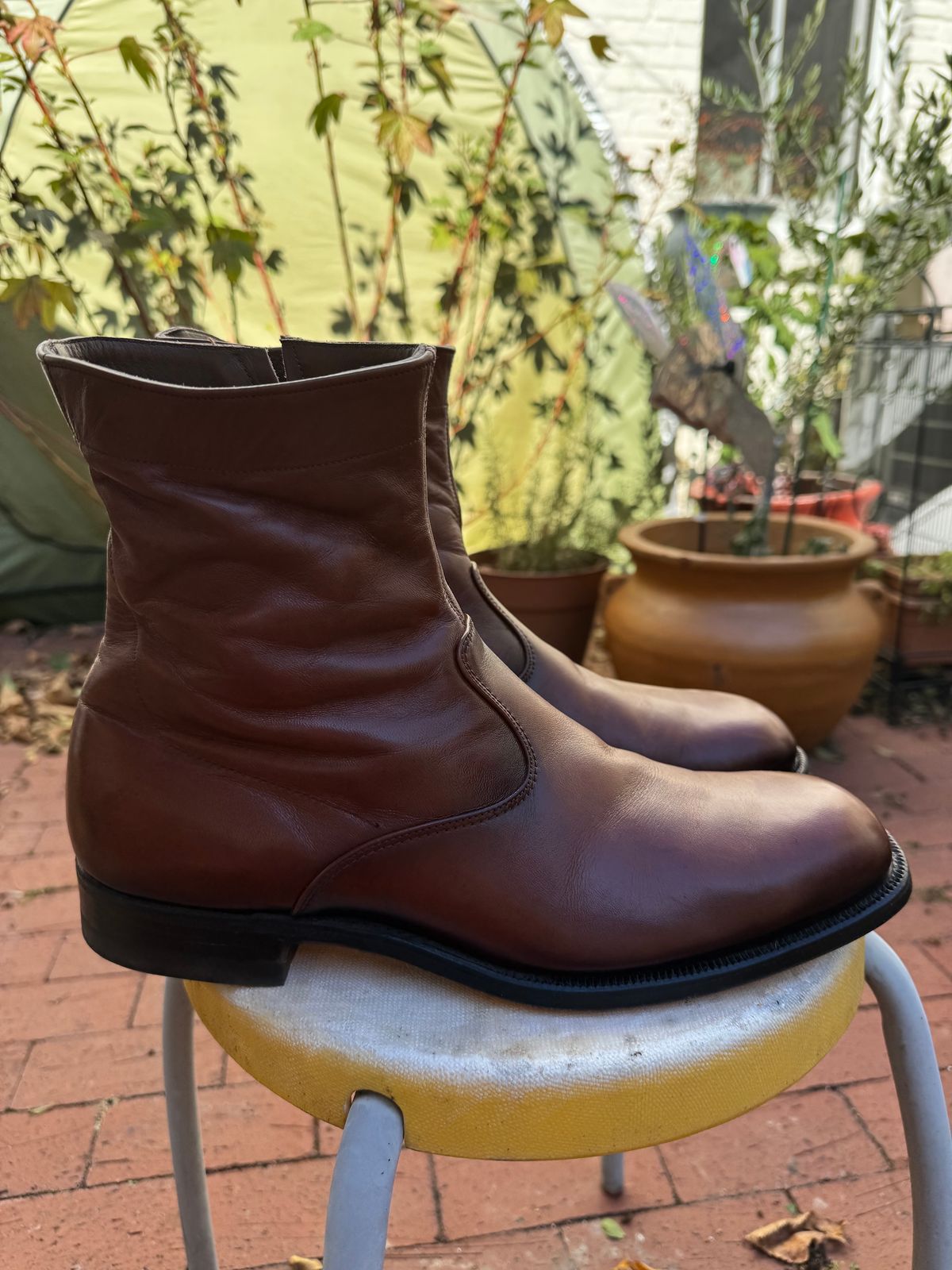 Photo by endlessmike on November 2, 2023 of the Alden 470 Plain Toe Boot in Brown Calfskin.