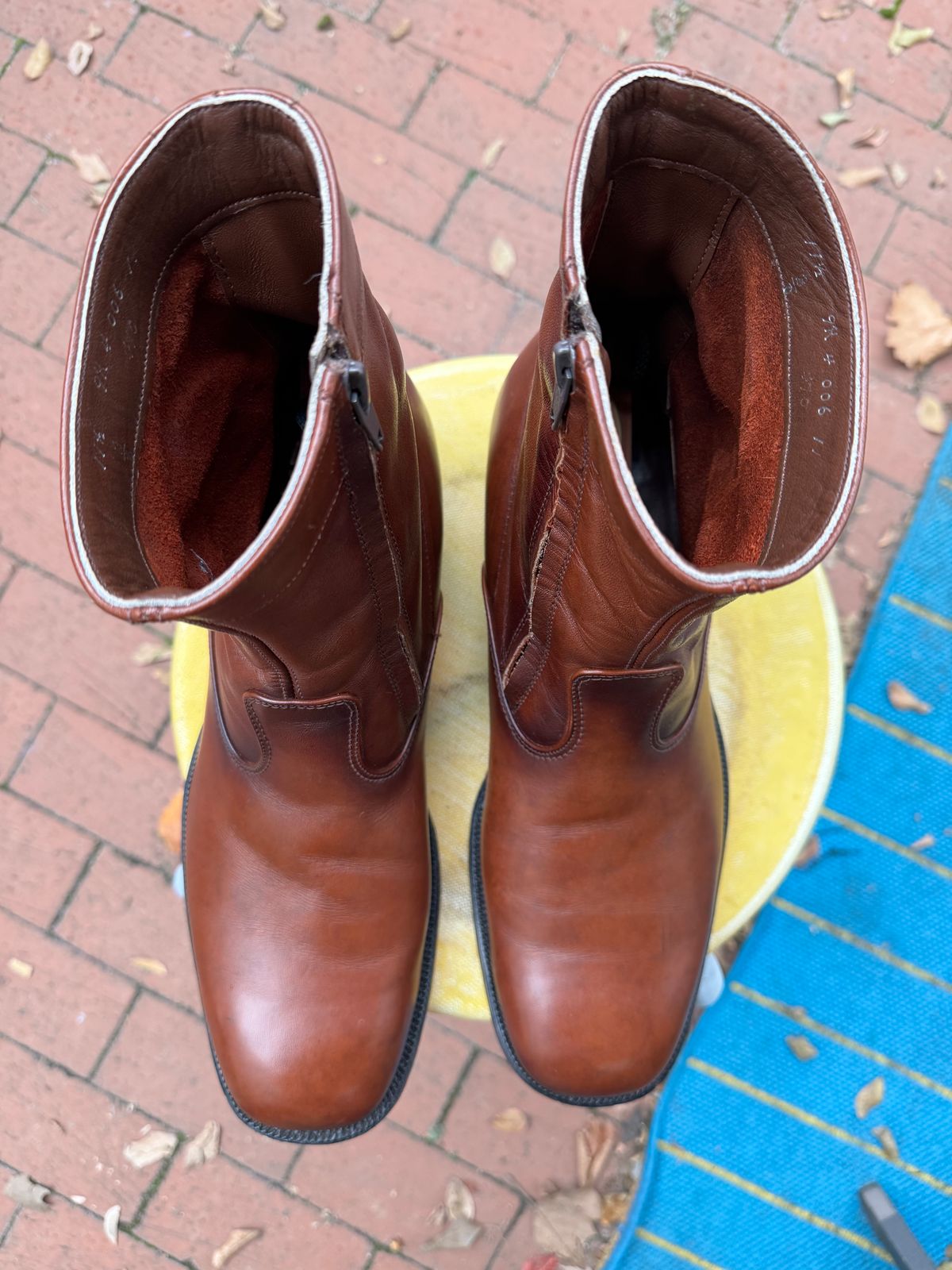 Photo by endlessmike on December 1, 2023 of the Alden 470 Plain Toe Boot in Brown Calfskin.