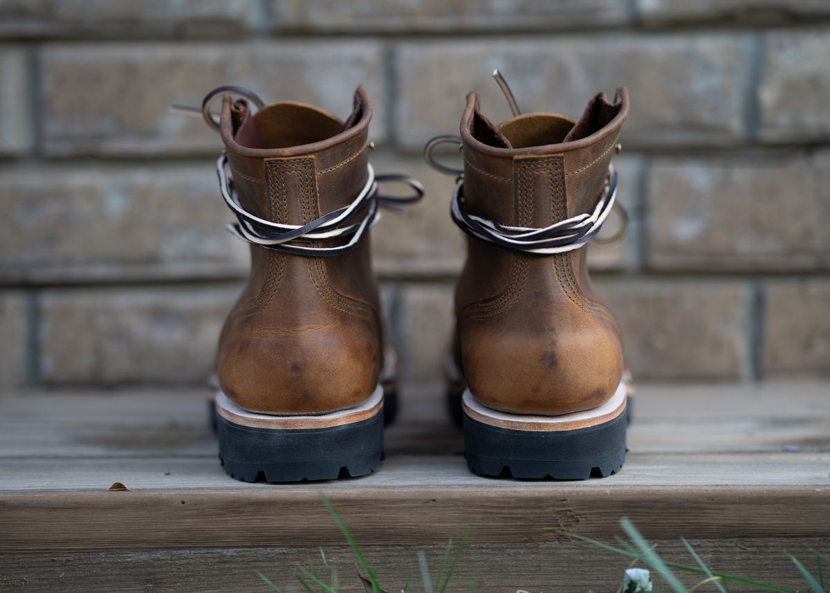 Photo by ImaGoat on October 2, 2023 of the Nicks MTO in Horween Orange Predator.