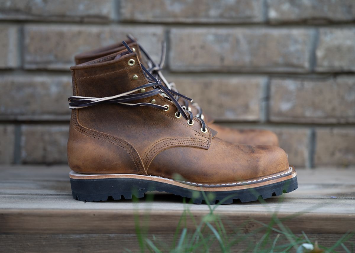 Photo by ImaGoat on October 2, 2023 of the Nicks MTO in Horween Orange Predator.
