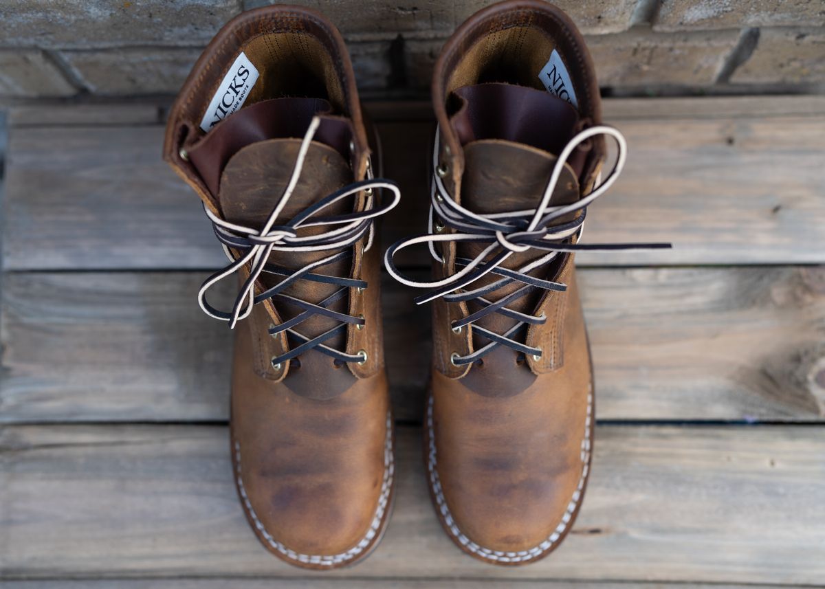 Photo by ImaGoat on October 2, 2023 of the Nicks MTO in Horween Orange Predator.