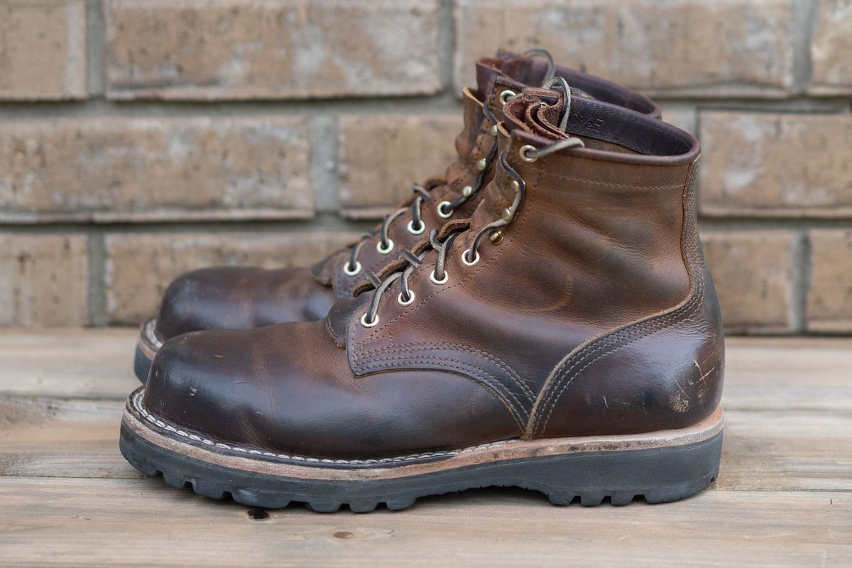 Photo by ImaGoat on November 6, 2023 of the Nicks MTO in Horween Orange Predator.