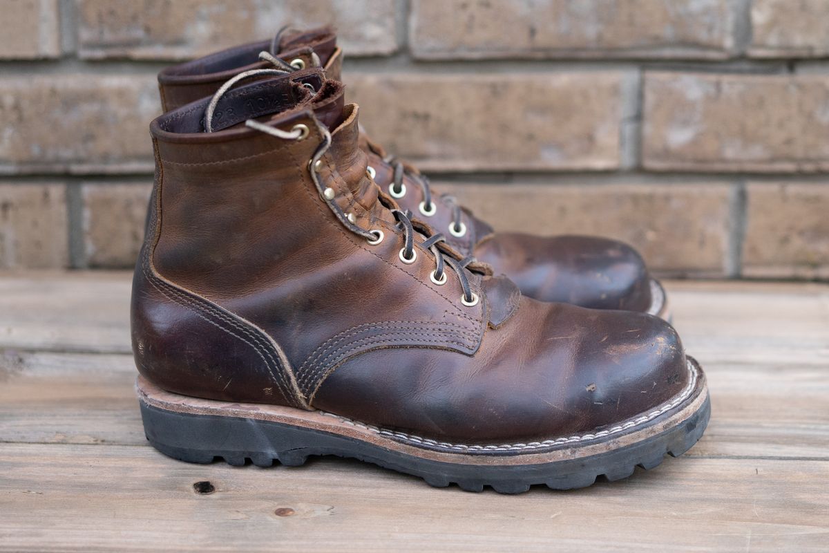 Photo by ImaGoat on November 6, 2023 of the Nicks MTO in Horween Orange Predator.