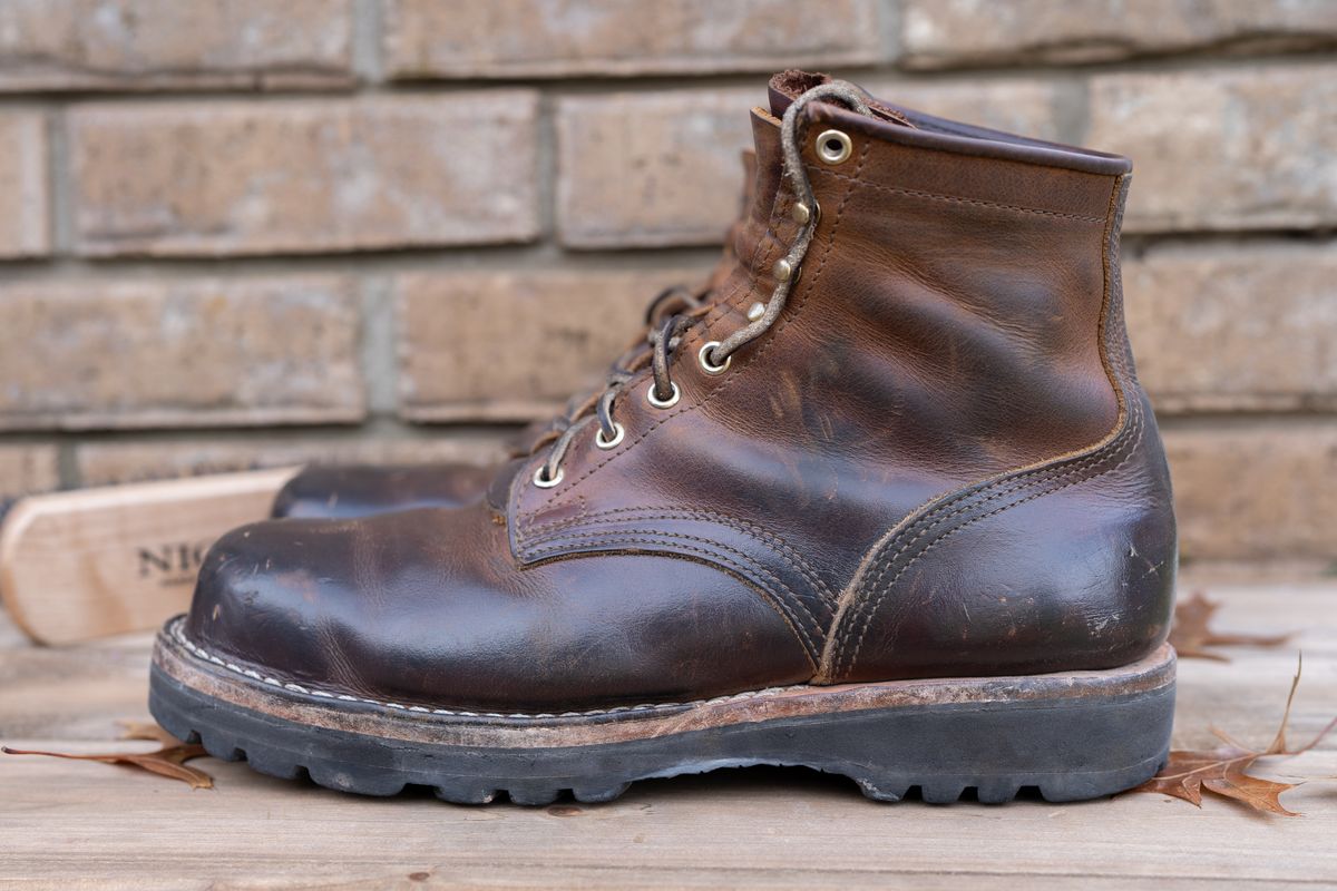 Photo by ImaGoat on December 5, 2023 of the Nicks MTO in Horween Orange Predator.