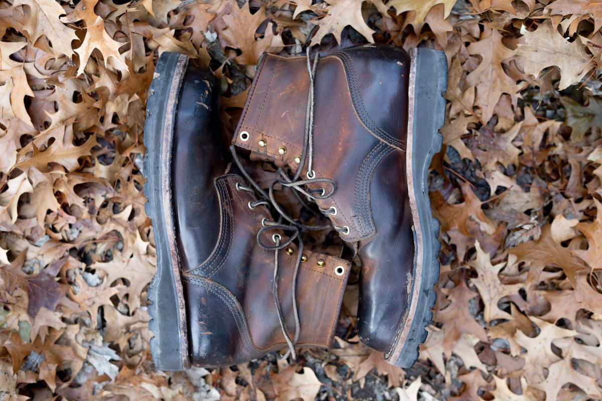 Photo by ImaGoat on January 3, 2024 of the Nicks MTO in Horween Orange Predator.