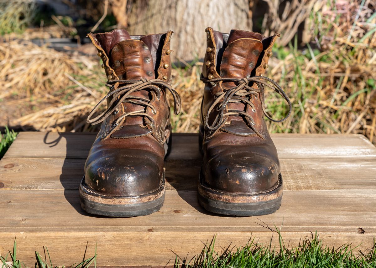 Photo by ImaGoat on April 5, 2024 of the Nicks MTO in Horween Orange Predator.