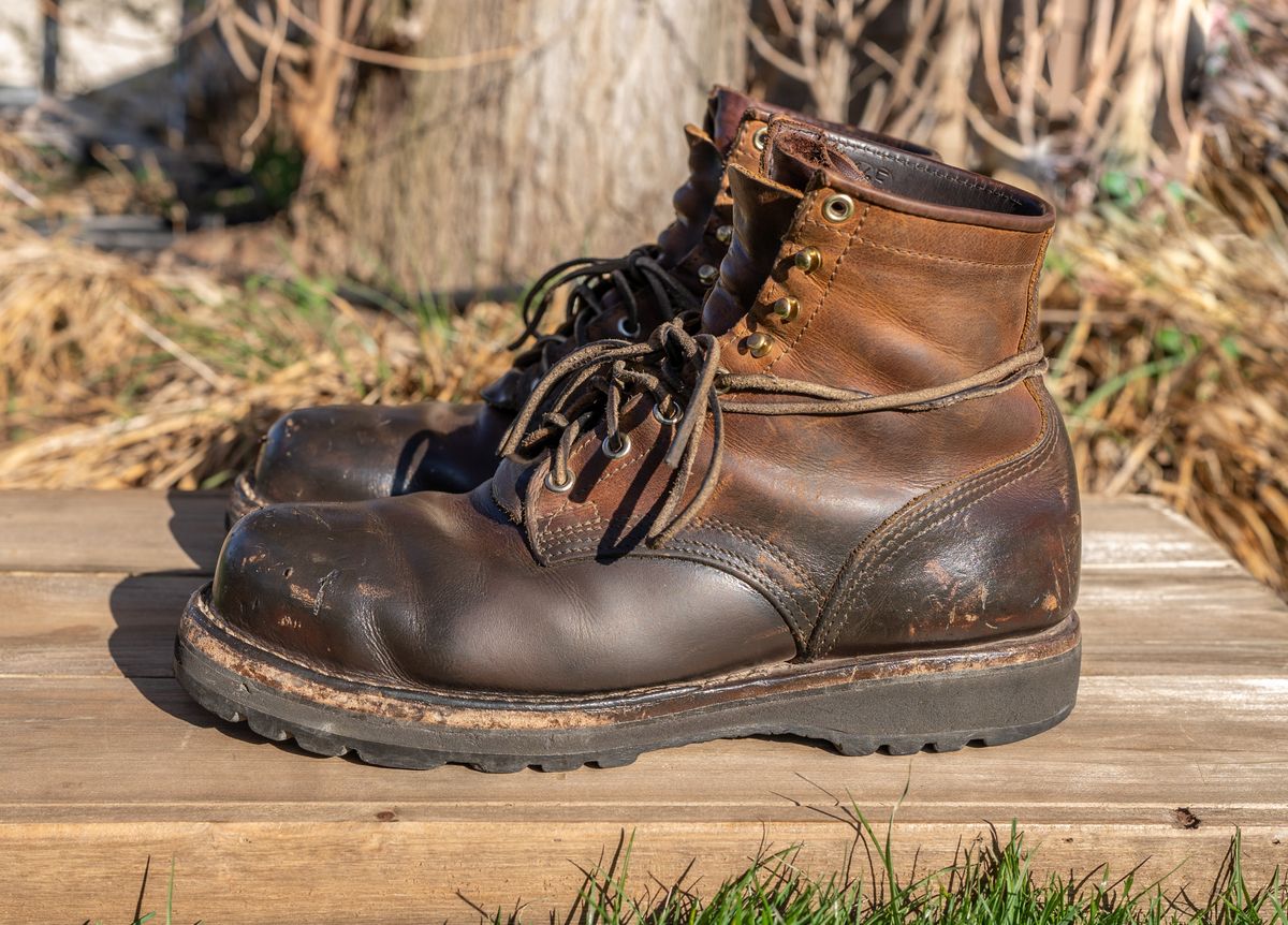 Photo by ImaGoat on April 5, 2024 of the Nicks MTO in Horween Orange Predator.