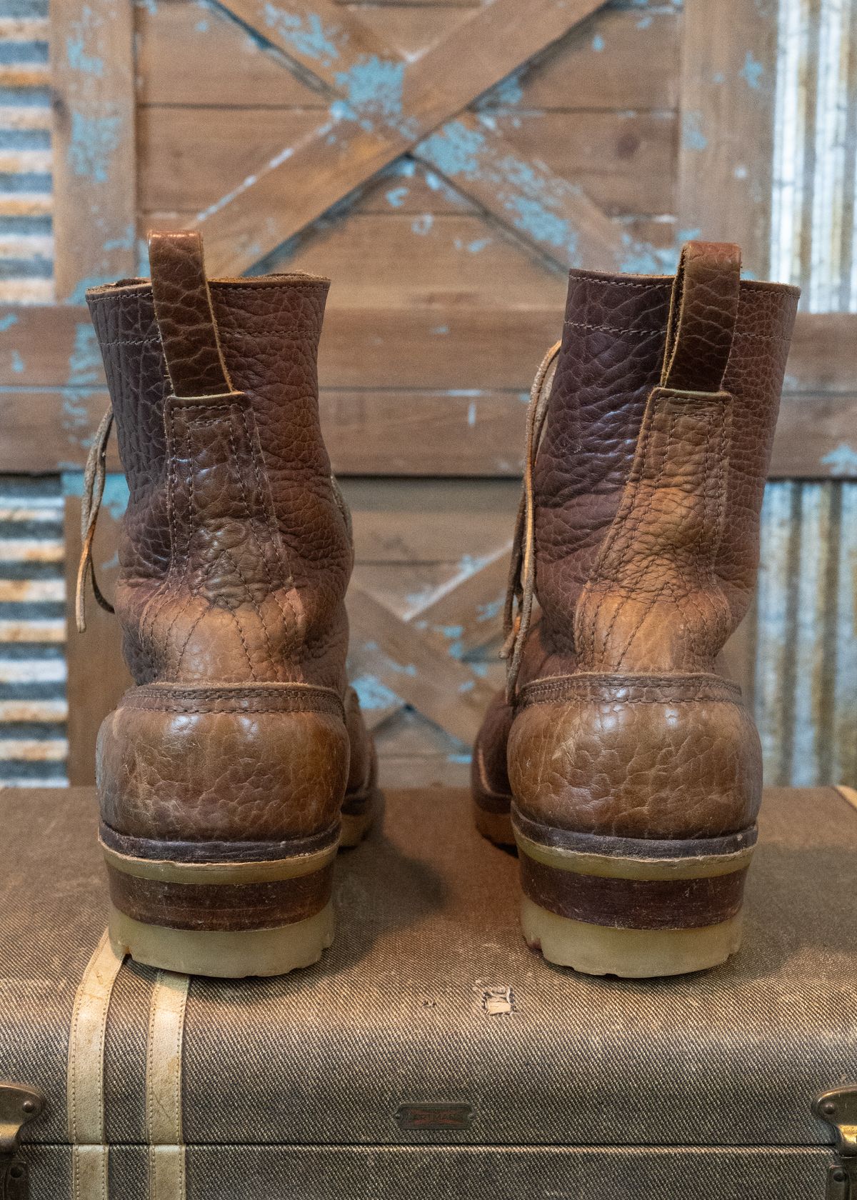 Photo by ImaGoat on March 3, 2025 of the Nicks LTT BuilderPro Shrunken Bison - Classic Configuration in Law Tanning Brown Smooth Shruken Bison.